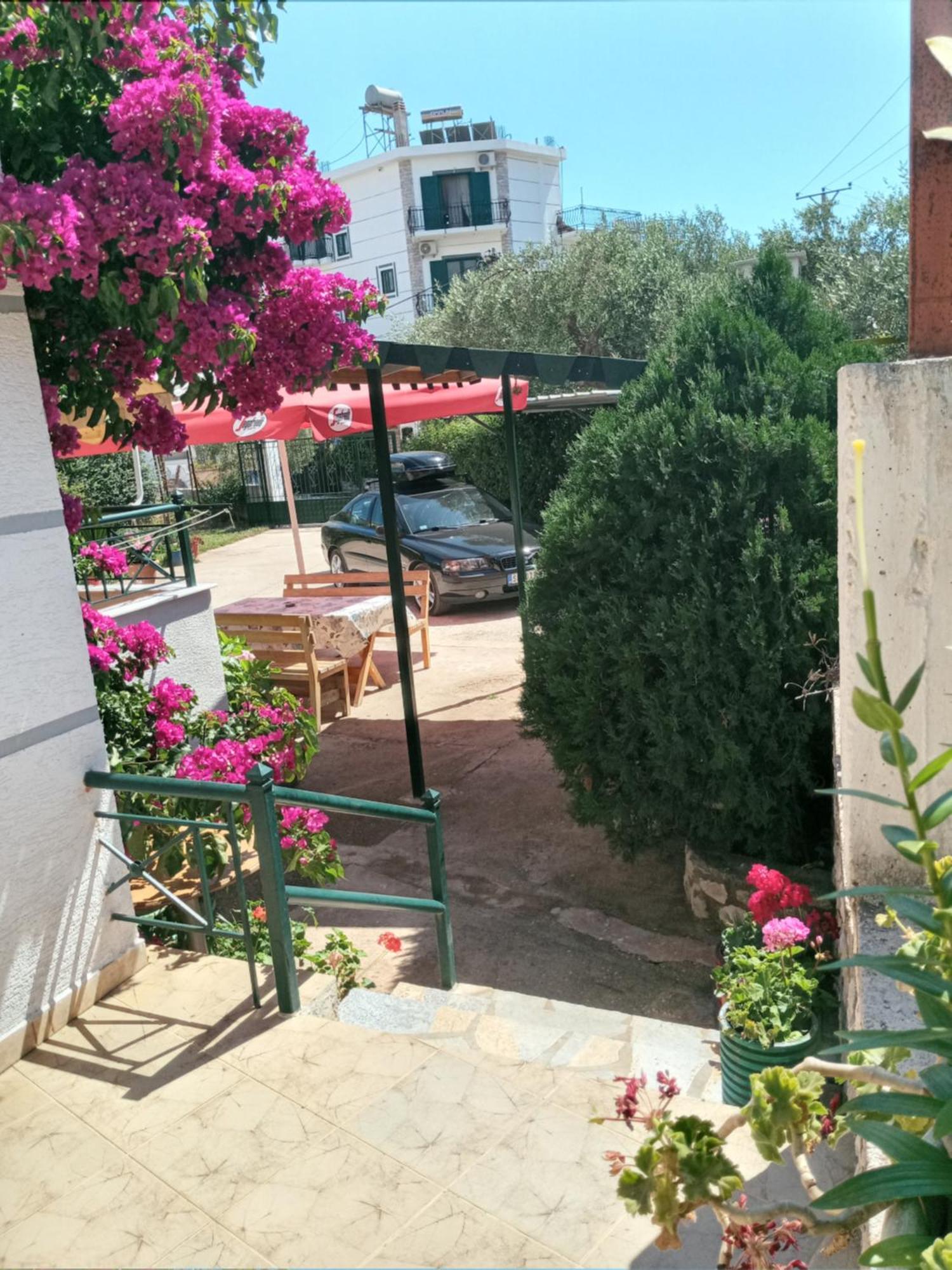 Vila Zogaj Ksamil Quarto foto